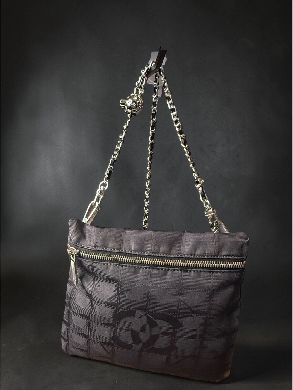 Chanel Vintage Black New Travel Line Pochette Bag w/Unbranded Crossbody Chain